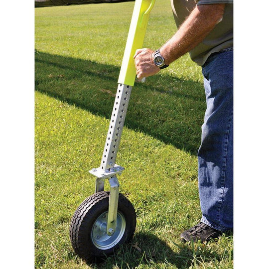 Jaypro Lowdown Football Linemen Chute (6' x 20') FBLC-20